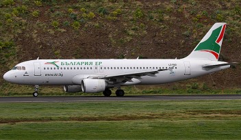Bulgaria Air Airbus A320-214