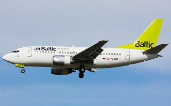 AirBaltic Boeing 737-500