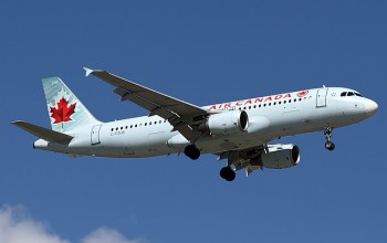 Air Canada Airbus A320-214