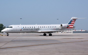 Envoy Air Bombardier CRJ 700