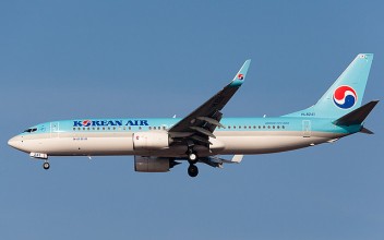 Korean Air Boeing 737-800