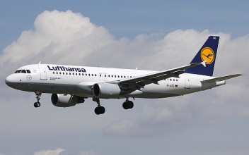 Lufthansa Airbus A320-200