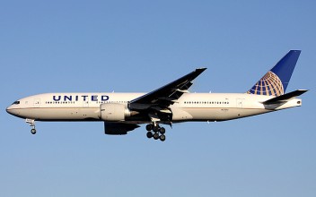 United Airlines Boeing 777-200